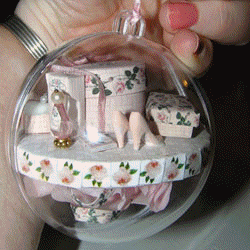 Animation of Scenic Ornaments